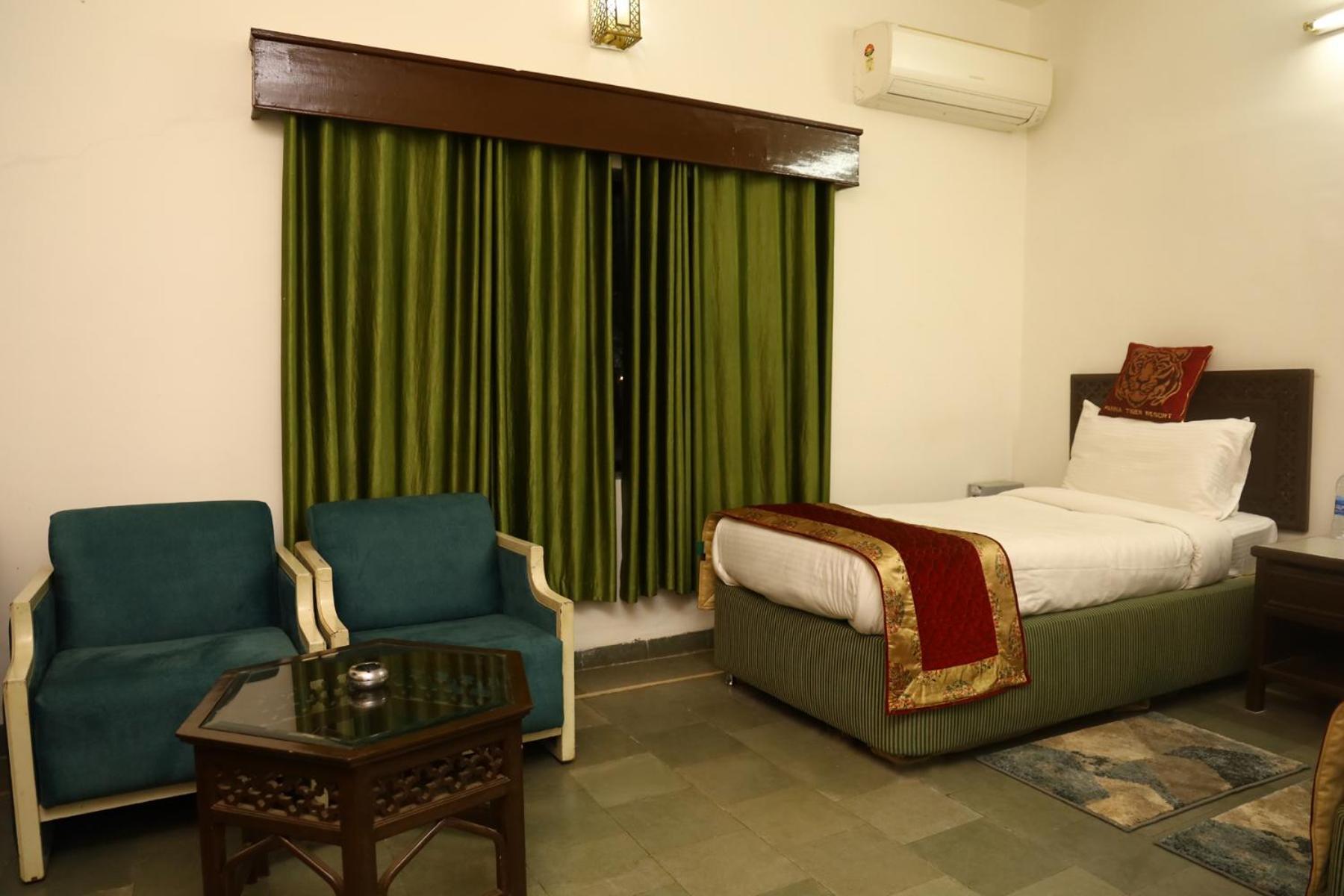 Panna Tiger Resort- Riverside Property Rājgarh Eksteriør bilde